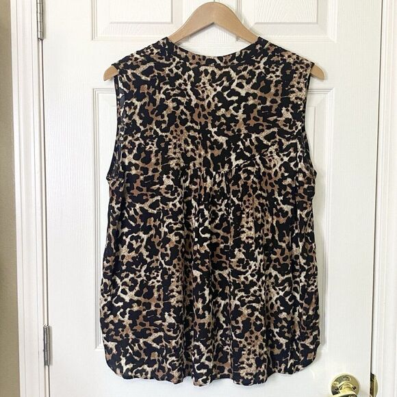 Suzanne Betro Tunic Top Half Placket Bib Sleeveless Lightweight Animal Size 2X - Picture 6 of 10